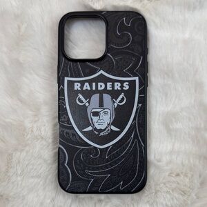 Las Vegas Raiders Keyscaper Paisley iPhone Pro Max Magnetic Bump Case NEW!